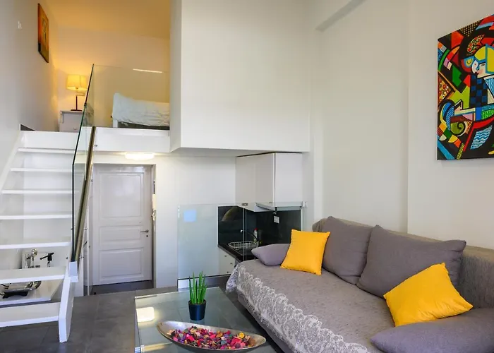 Luxury Studio Apartment In The City Center